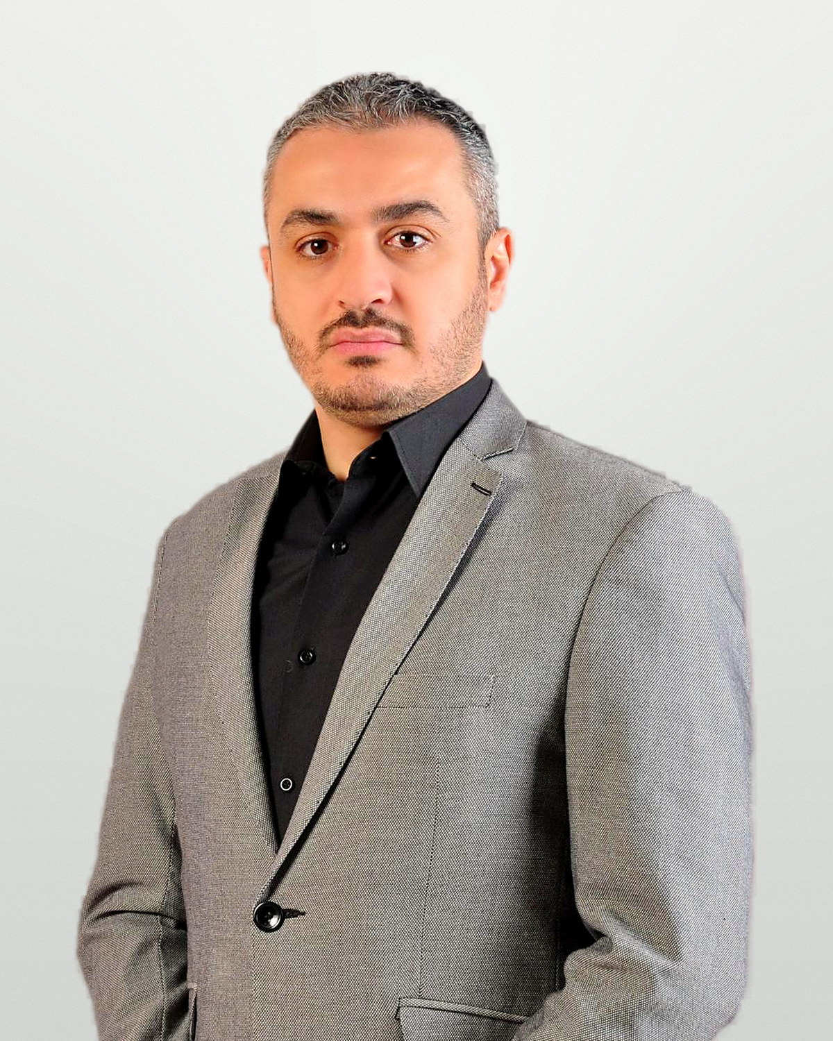 Portrait of Omar Mashharawi
